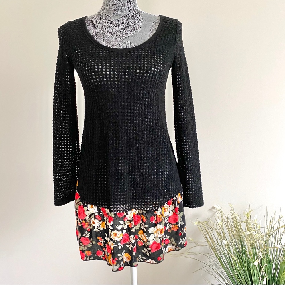 Crochet Knit Light Maternity Sweater